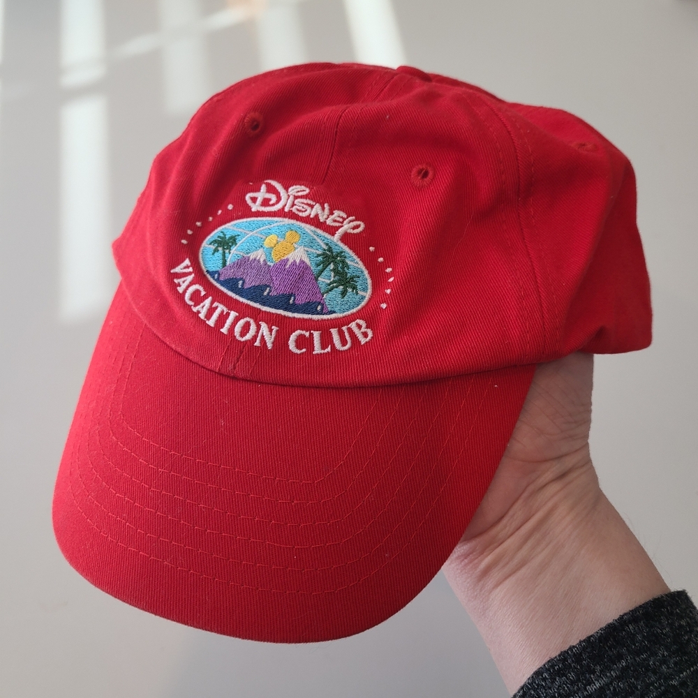 Disney Vacation Club Member Adjustable Red Hat in OS